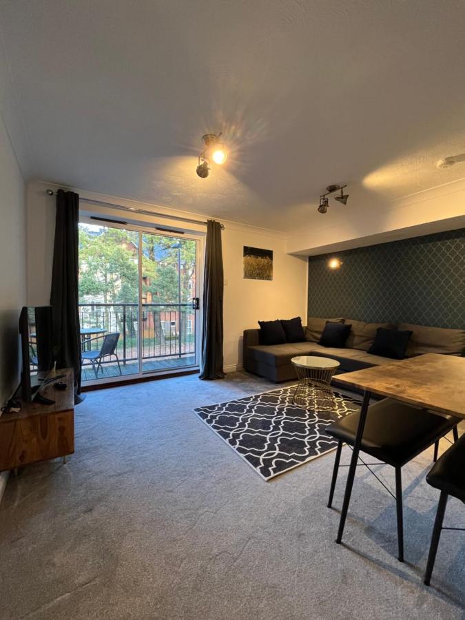 Archers 2 Bedrooms, Balcony, 2 Bathrooms, Free Parking, Wifi Southampton Exterior photo