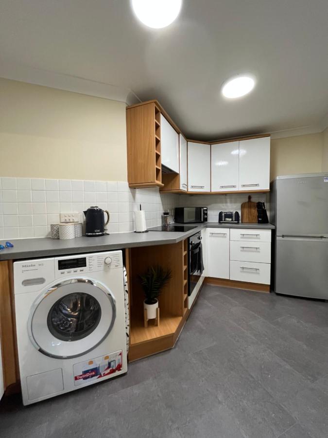 Archers 2 Bedrooms, Balcony, 2 Bathrooms, Free Parking, Wifi Southampton Exterior photo